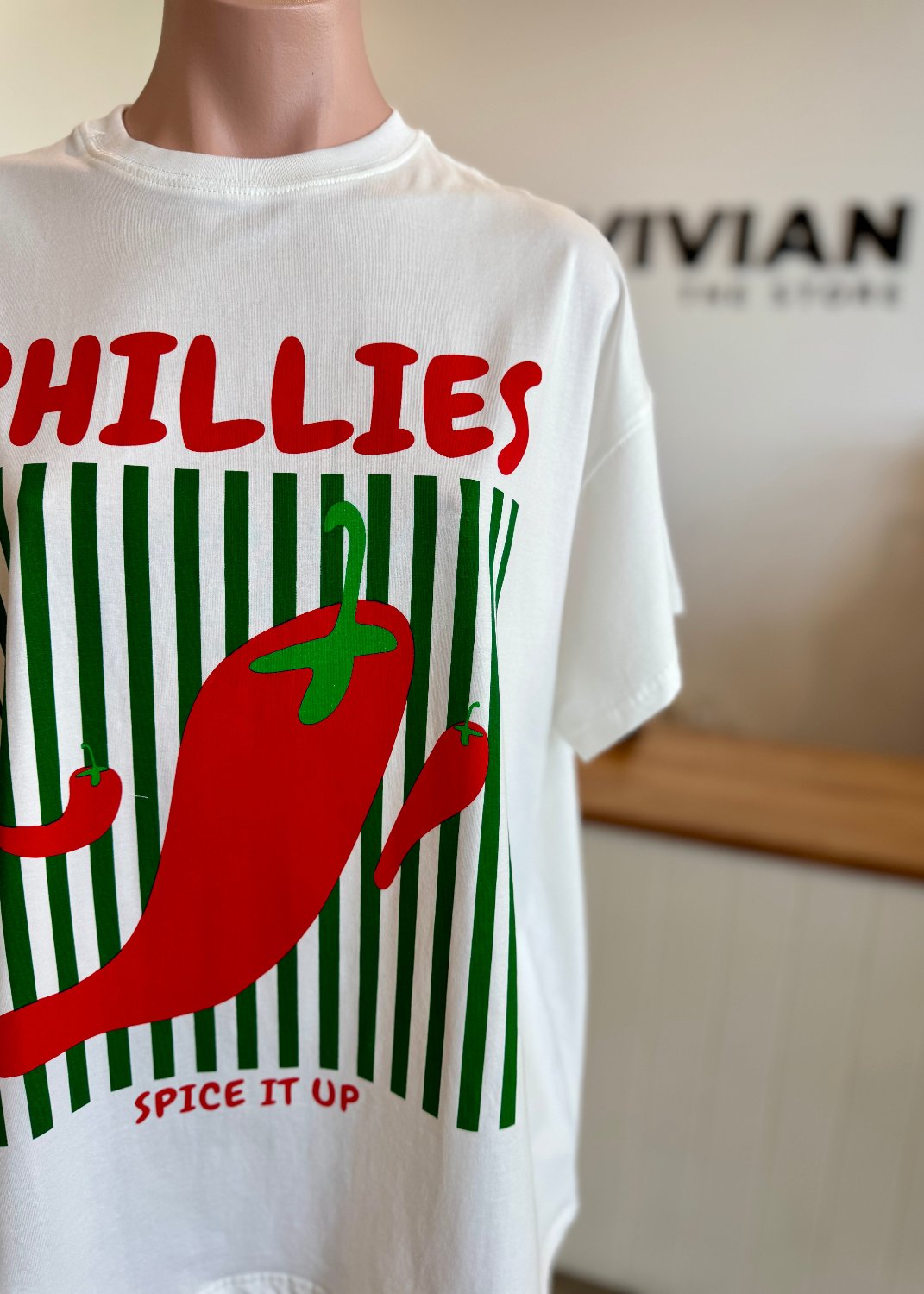 CHILLIES T SHIRT